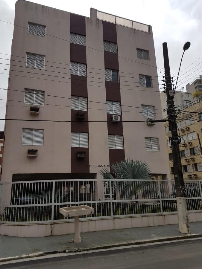 Apartamento Amplo E Belissimo! - 3 Quadras Do Mar! グァルジャー エクステリア 写真